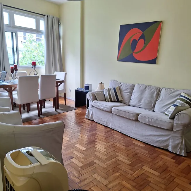 Foto 1 de Apartamento com 3 Quartos para alugar, 93m² em Leblon, Rio de Janeiro