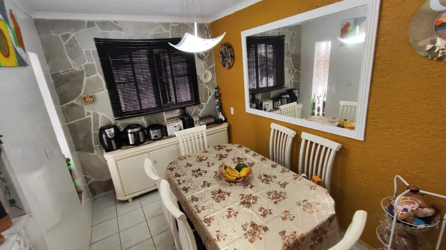 Foto 1 de Sobrado com 3 Quartos à venda, 140m² em Jardim Olavo Bilac, São Bernardo do Campo