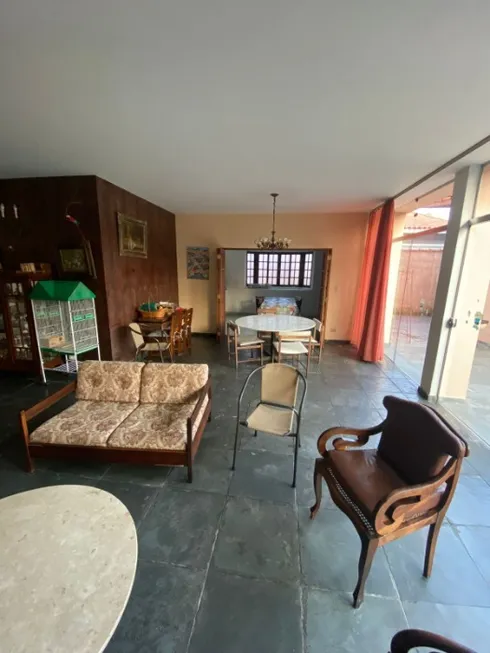 Foto 1 de Casa com 4 Quartos à venda, 278m² em Alto de Pinheiros, São Paulo
