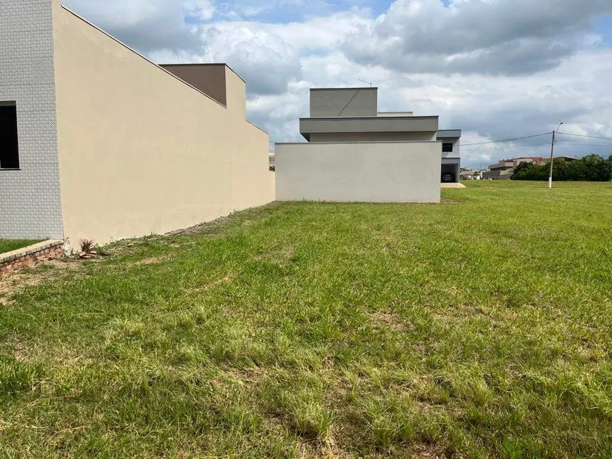 Foto 1 de Lote/Terreno à venda, 250m² em MATO ALTO - FORMIGUEIRO, Saltinho