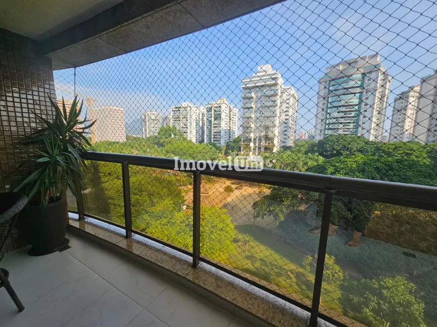 Foto 1 de Apartamento com 4 Quartos à venda, 150m² em Barra da Tijuca, Rio de Janeiro