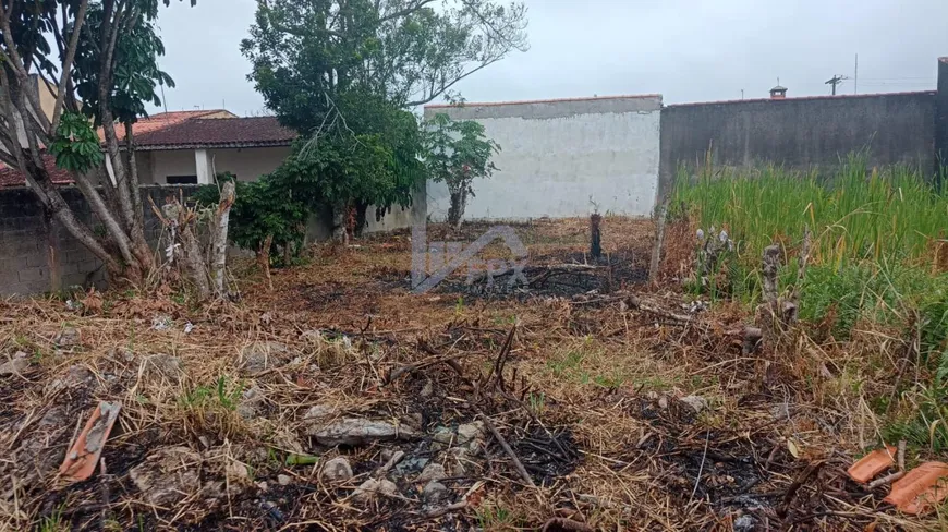 Foto 1 de Lote/Terreno à venda, 300m² em Jardim Regina, Itanhaém