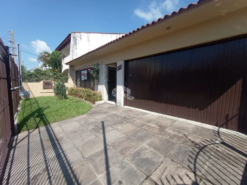 Foto 1 de Casa com 4 Quartos à venda, 130m² em Jardim Planalto, Porto Alegre