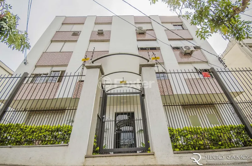 Foto 1 de Apartamento com 3 Quartos à venda, 94m² em São João, Porto Alegre