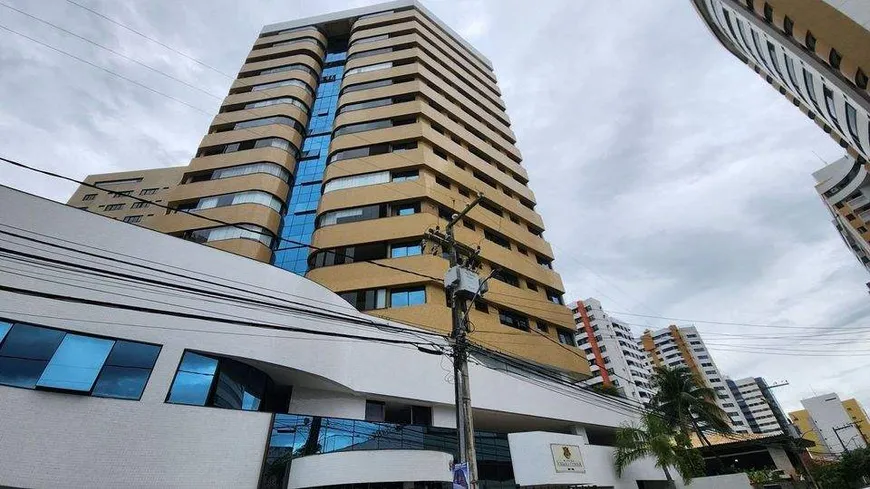 Foto 1 de Apartamento com 4 Quartos à venda, 214m² em Jardins, Aracaju