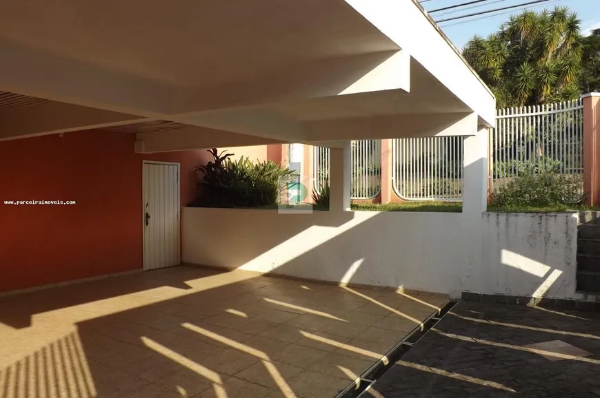 Foto 1 de Casa com 3 Quartos à venda, 400m² em Vila Oliveira, Mogi das Cruzes