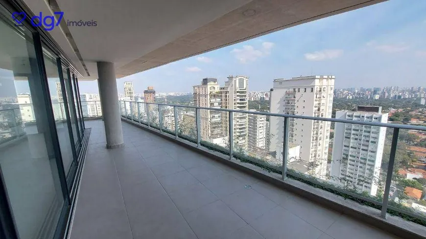 Foto 1 de Apartamento com 4 Quartos à venda, 266m² em Jardins, São Paulo