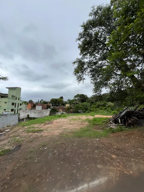 Foto 1 de Lote/Terreno à venda, 720m² em Nossa Senhora de Lourdes, Santa Maria