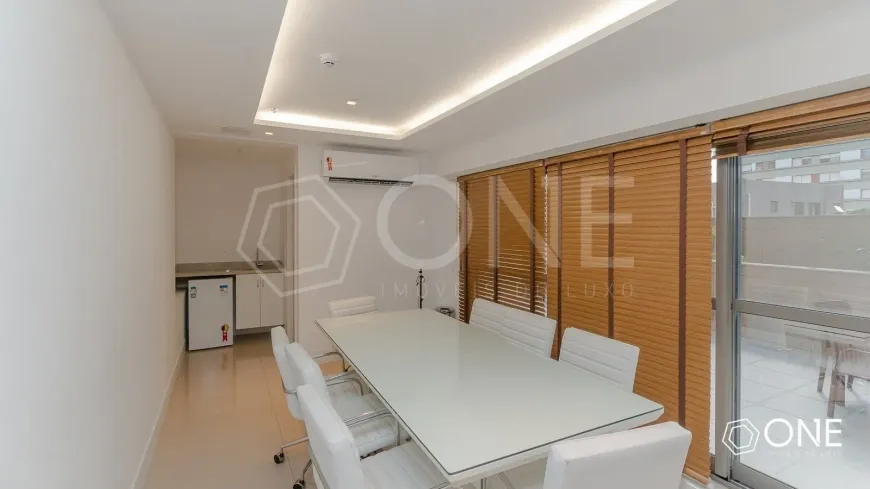 Foto 1 de Sala Comercial para alugar, 44m² em Independência, Porto Alegre