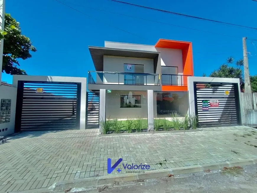 Foto 1 de Sobrado com 3 Quartos à venda, 113m² em Albatroz, Matinhos