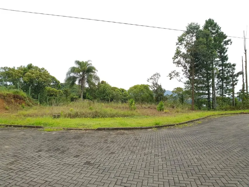 Foto 1 de Lote/Terreno à venda, 1077m² em Sao Luiz, Brusque