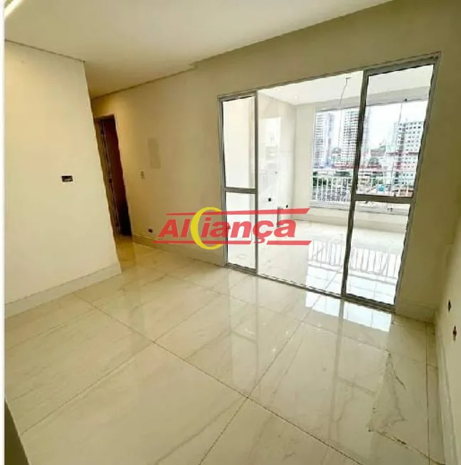 Foto 1 de Apartamento com 2 Quartos à venda, 56m² em Vila Galvão, Guarulhos