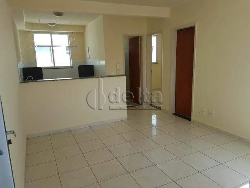 Foto 1 de Apartamento com 2 Quartos à venda, 45m² em Jardim Europa, Uberlândia