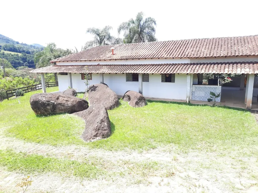 Foto 1 de Fazenda/Sítio com 3 Quartos à venda, 22600m² em , Jacutinga