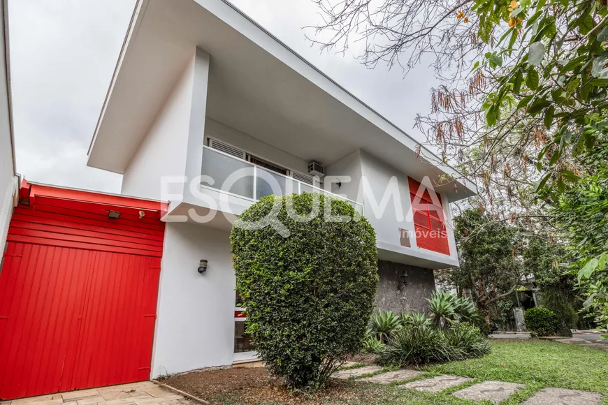 Foto 1 de Casa com 5 Quartos à venda, 392m² em Vila Madalena, São Paulo
