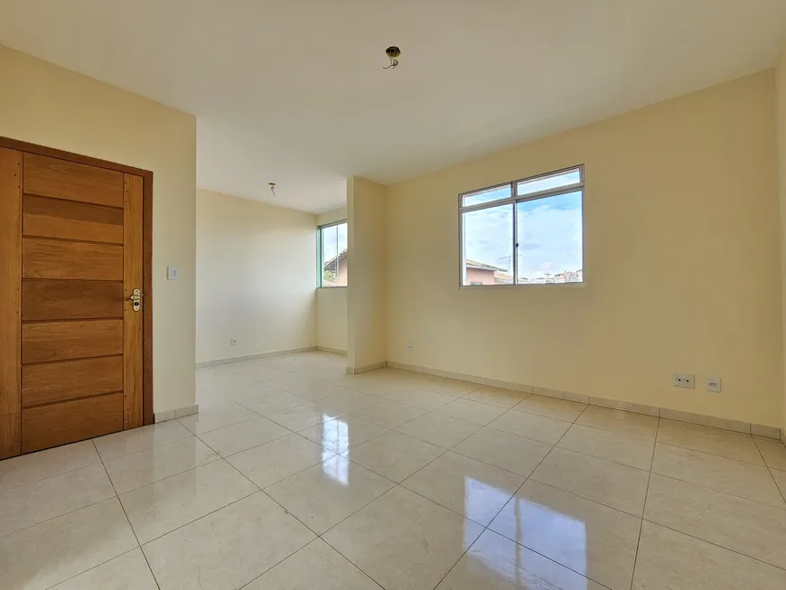 Foto 1 de Apartamento com 3 Quartos à venda, 110m² em Heliópolis, Belo Horizonte