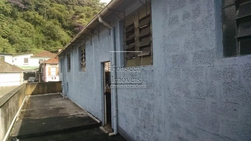 Foto 1 de Galpão/Depósito/Armazém à venda, 500m² em Morin, Petrópolis