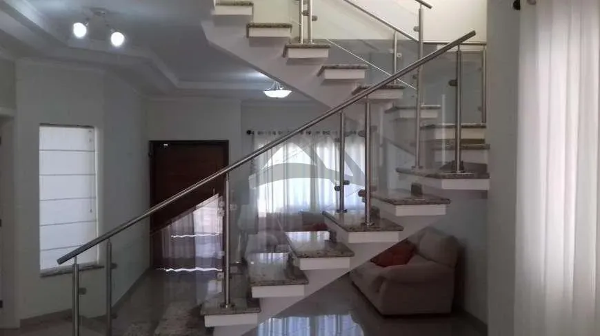 Foto 1 de Casa de Condomínio com 3 Quartos à venda, 240m² em Jardim Recanto, Valinhos