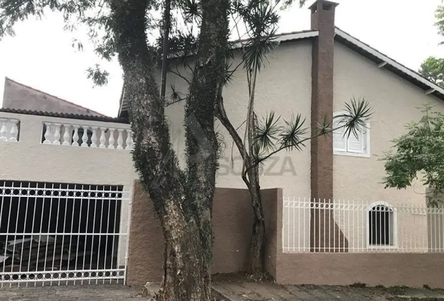 Foto 1 de Sobrado com 4 Quartos à venda, 250m² em Jardim Floresta, São Paulo