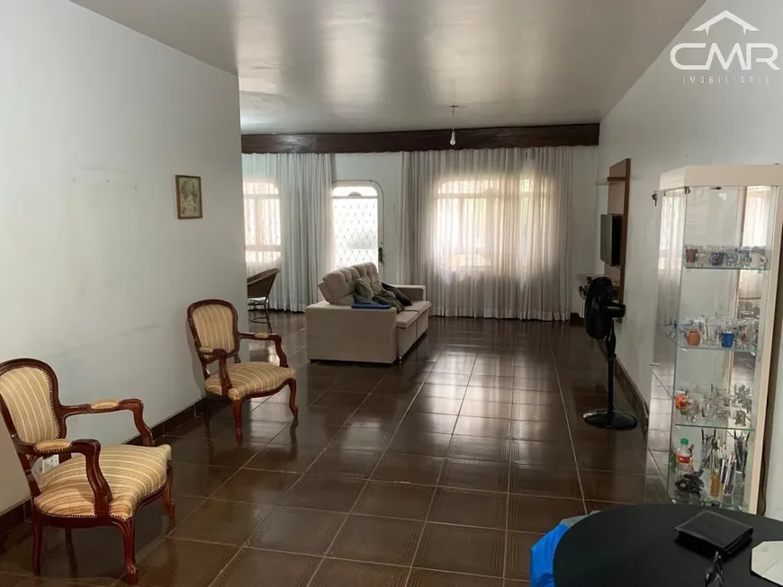 Foto 1 de Casa com 3 Quartos à venda, 350m² em São Judas, Piracicaba