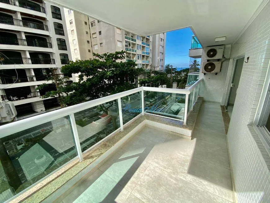 Foto 1 de Apartamento com 3 Quartos à venda, 142m² em Praia das Pitangueiras, Guarujá