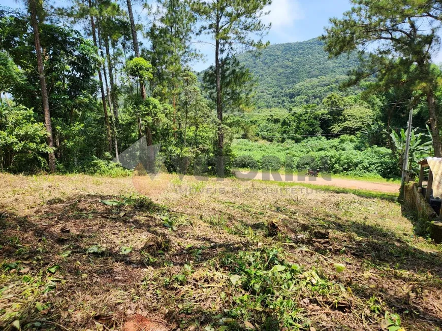 Foto 1 de Lote/Terreno à venda, 483m² em Capricórnio II, Caraguatatuba