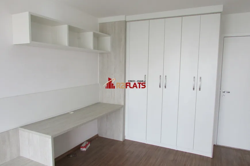 Foto 1 de Flat com 1 Quarto à venda, 38m² em Brooklin, São Paulo