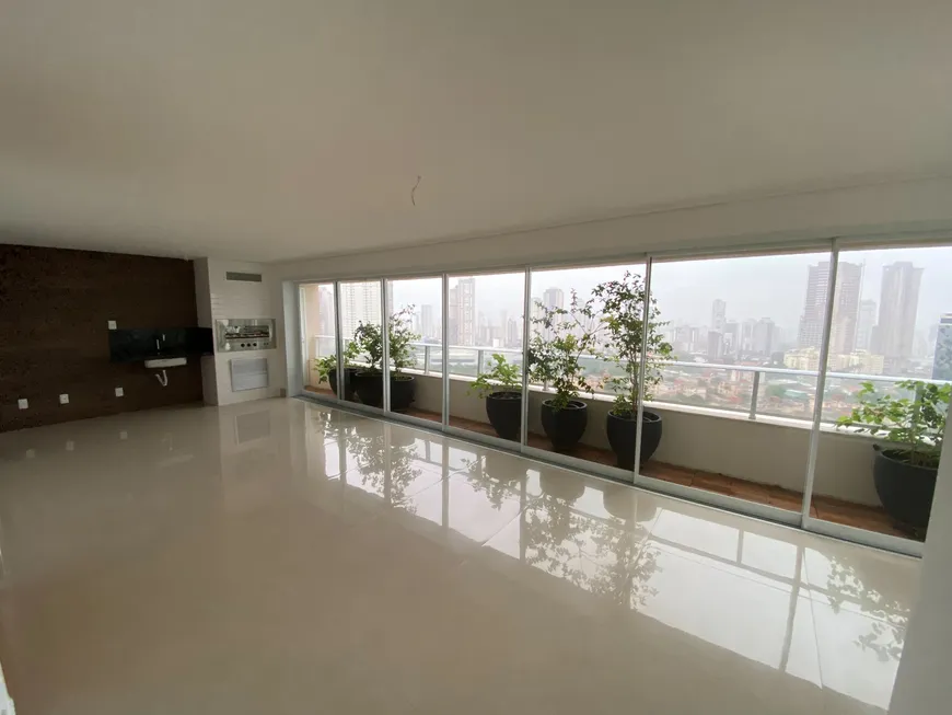 Foto 1 de Apartamento com 3 Quartos à venda, 130m² em Setor Marista, Goiânia