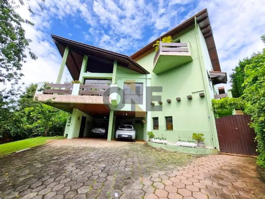 Foto 1 de Casa de Condomínio com 3 Quartos à venda, 480m² em Granja Viana, Carapicuíba