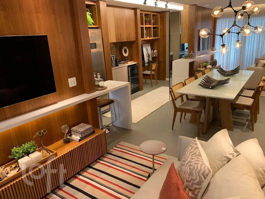 Foto 1 de Apartamento com 2 Quartos à venda, 72m² em Barra Funda, São Paulo