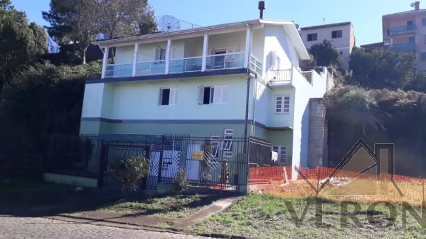 Foto 1 de Casa com 3 Quartos à venda, 168m² em Colina Sorriso, Caxias do Sul