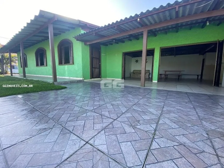 Foto 1 de Casa com 3 Quartos à venda, 73m² em Centro, Cidreira