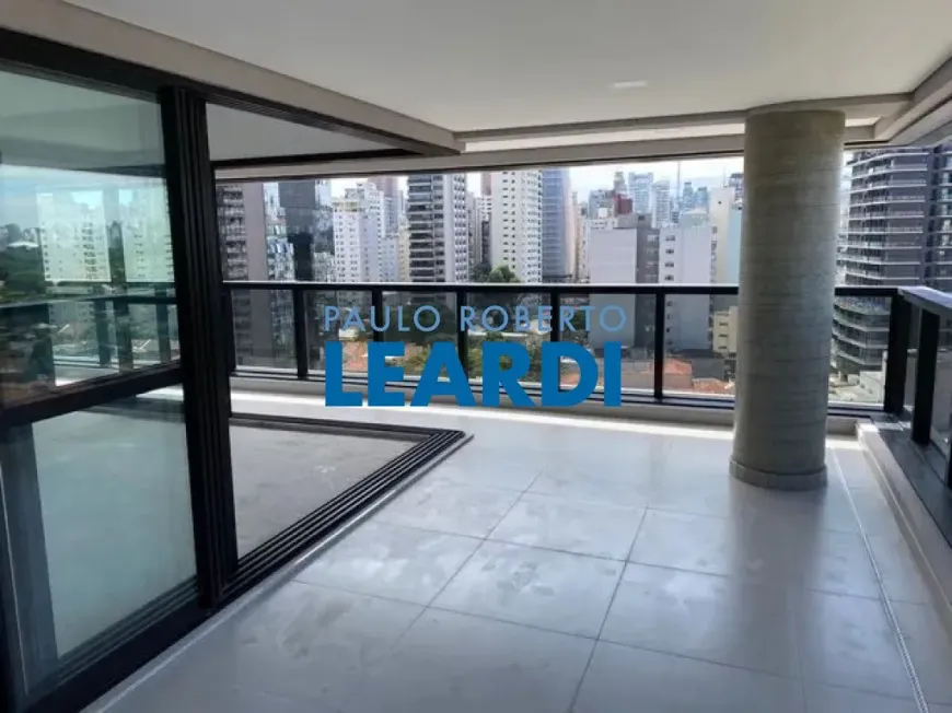 Foto 1 de Apartamento com 3 Quartos à venda, 145m² em Pinheiros, São Paulo