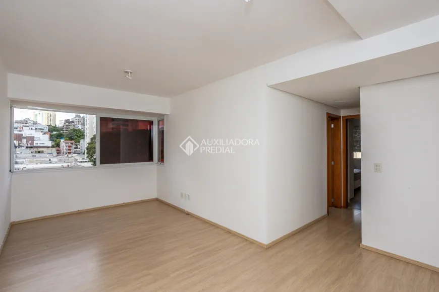 Foto 1 de Apartamento com 2 Quartos à venda, 70m² em Higienópolis, Porto Alegre