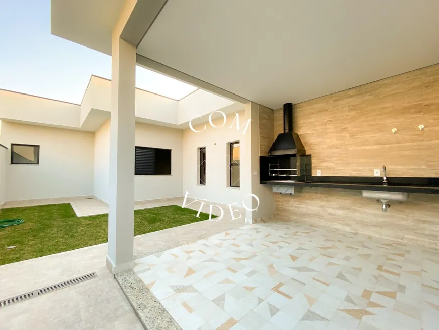 Foto 1 de Casa de Condomínio com 3 Quartos à venda, 152m² em Parque Olívio Franceschini, Hortolândia