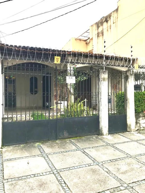 Foto 1 de Casa com 3 Quartos à venda, 159m² em Sao Bras, Belém