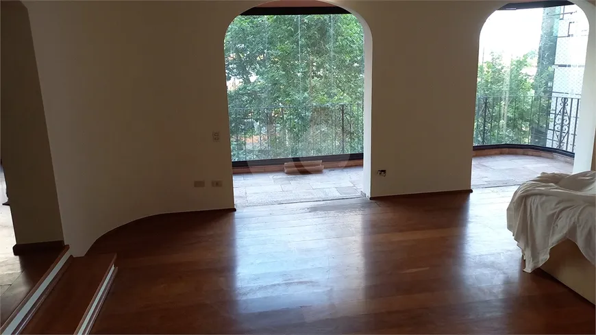 Foto 1 de Apartamento com 4 Quartos à venda, 370m² em Jardim América, São Paulo