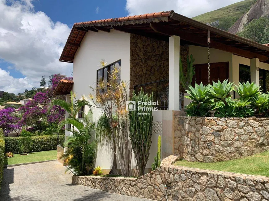 Foto 1 de Casa de Condomínio com 3 Quartos à venda, 207m² em Vale dos Pinheiros, Nova Friburgo