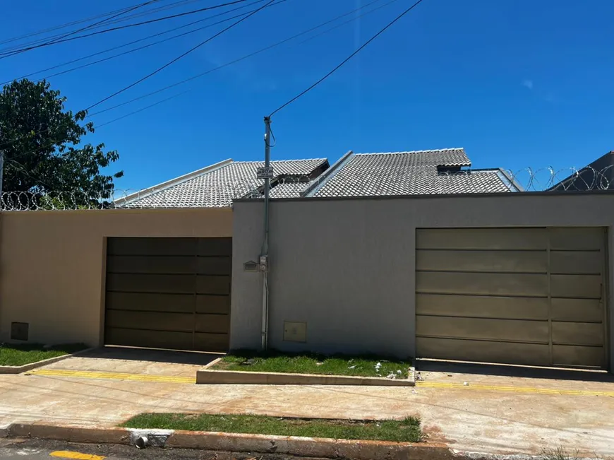 Foto 1 de Casa com 3 Quartos à venda, 93m² em Mansões Paraíso, Aparecida de Goiânia