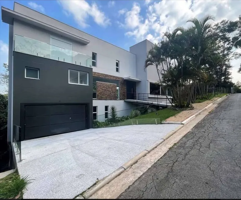 Foto 1 de Casa de Condomínio com 4 Quartos à venda, 435m² em Chácara dos Lagos, Carapicuíba