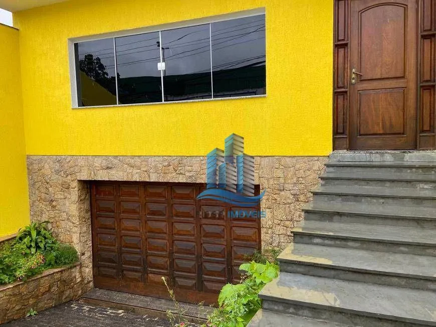 Foto 1 de Casa com 3 Quartos à venda, 277m² em Olímpico, São Caetano do Sul