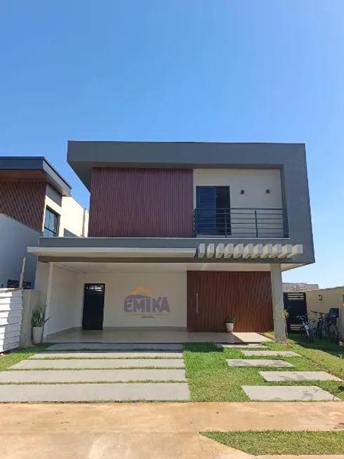 Foto 1 de Casa com 4 Quartos à venda, 210m² em Jardim Imperial, Cuiabá