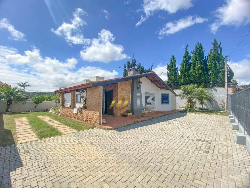 Foto 1 de Casa com 4 Quartos à venda, 195m² em Vila Helena, Atibaia