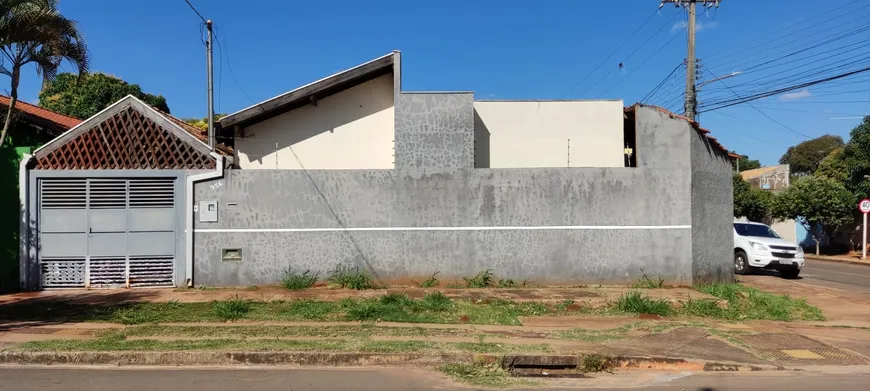 Foto 1 de Casa com 2 Quartos à venda, 96m² em Vila Manoel Taveira , Campo Grande
