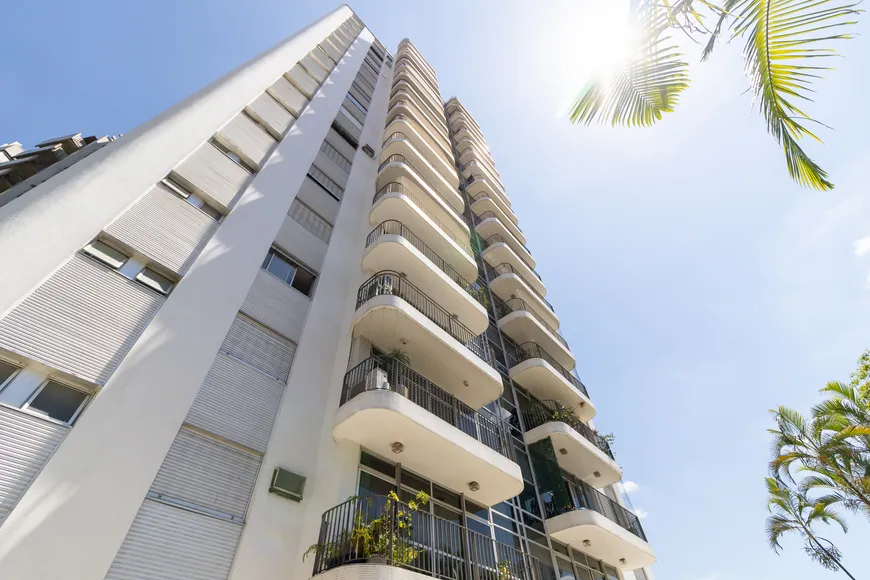 Foto 1 de Apartamento com 4 Quartos para venda ou aluguel, 226m² em Perdizes, São Paulo