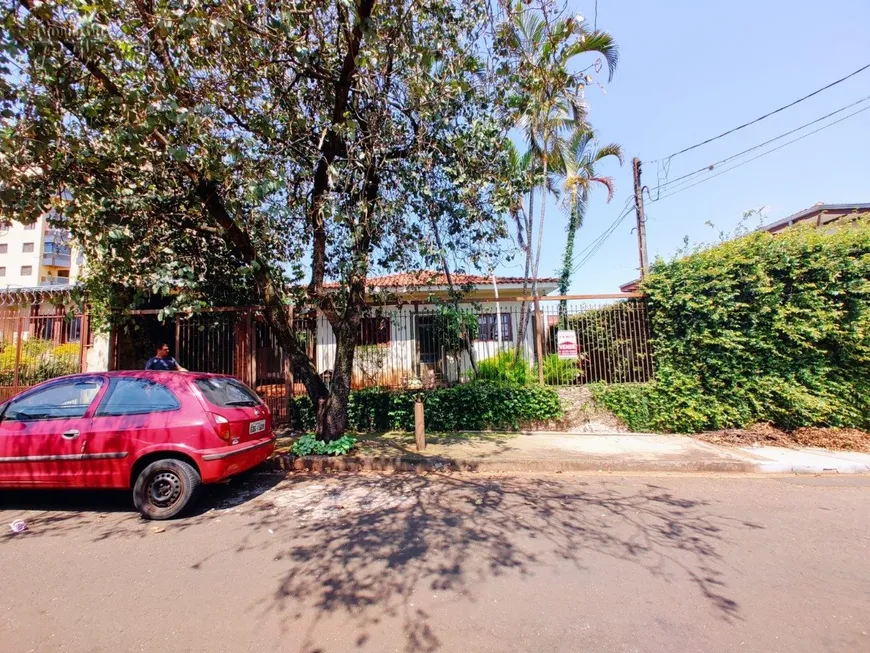 Foto 1 de Casa com 3 Quartos à venda, 171m² em Gayon, Londrina