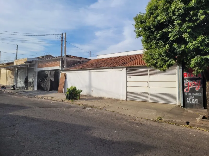 Foto 1 de Casa com 2 Quartos à venda, 130m² em Vila Rocha, Bauru