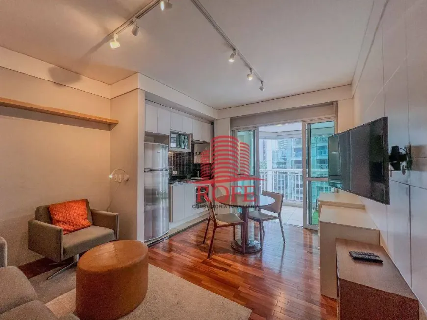 Foto 1 de Apartamento com 1 Quarto à venda, 43m² em Vila Olímpia, São Paulo