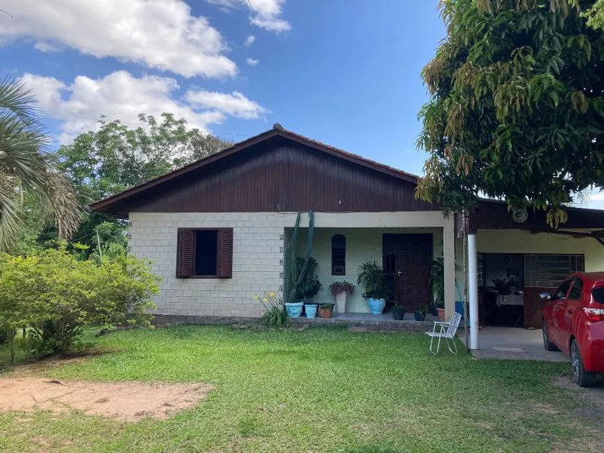 Foto 1 de Fazenda/Sítio com 3 Quartos à venda, 244m² em Neopolis, Gravataí