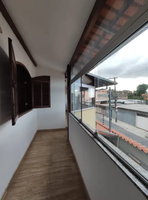 Foto 1 de Casa com 5 Quartos à venda, 312m² em Aparecida, Belo Horizonte